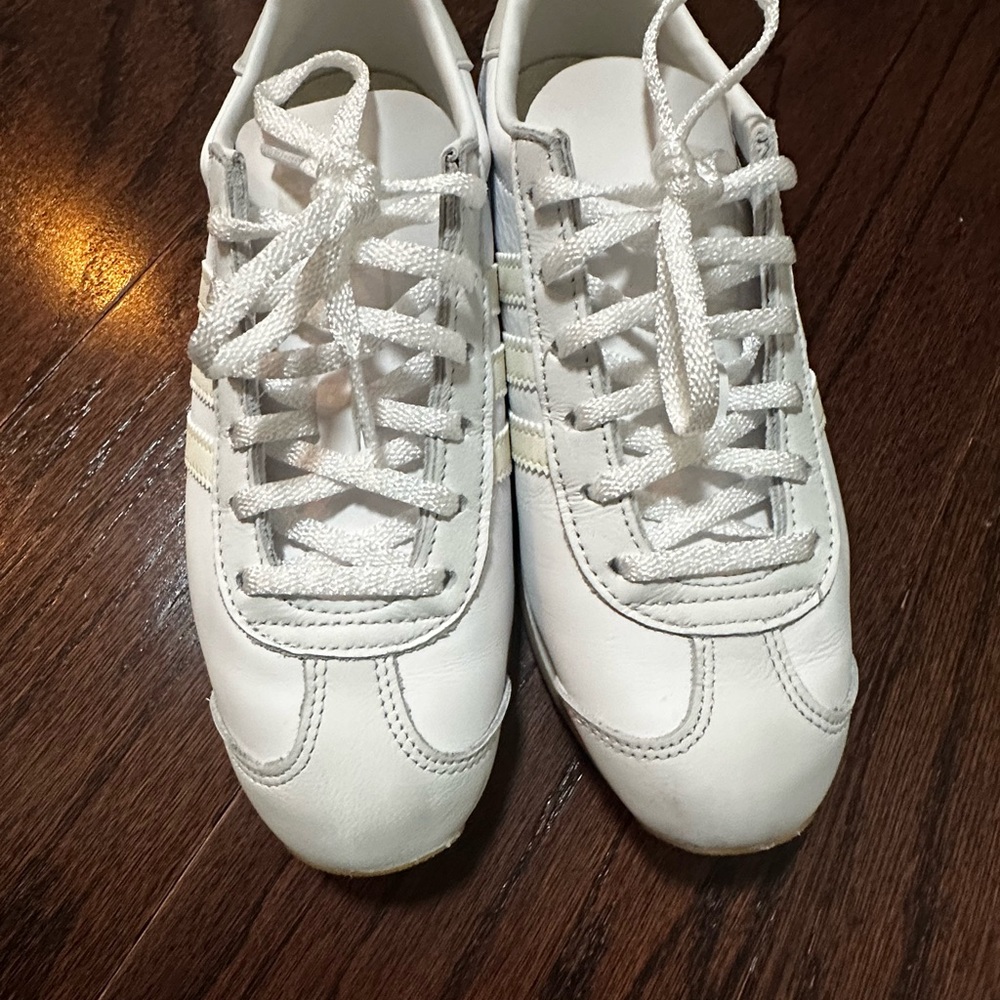 Adidas White Country OG